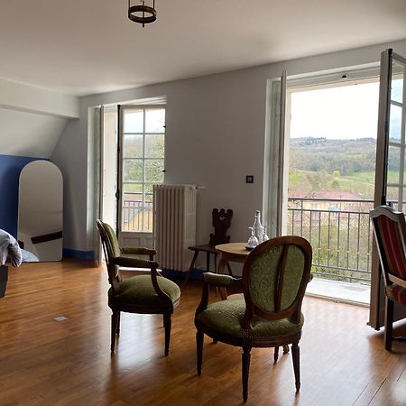 Longue Vue En Arbois Bed and Breakfast Εξωτερικό φωτογραφία