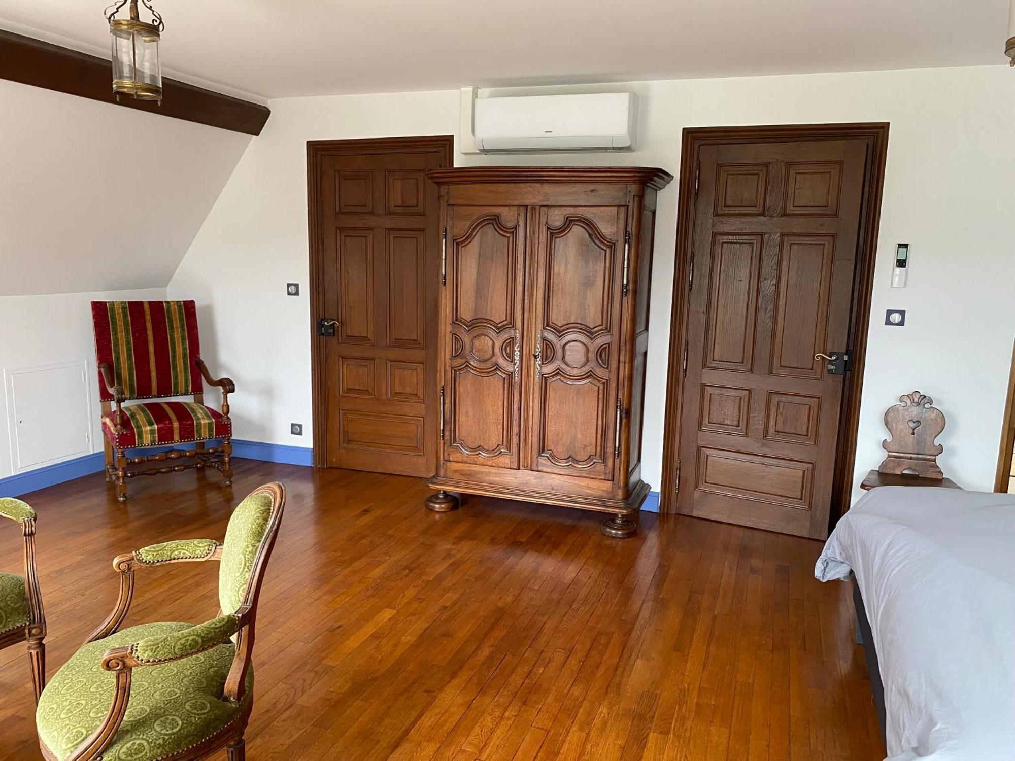 Longue Vue En Arbois Bed and Breakfast Εξωτερικό φωτογραφία